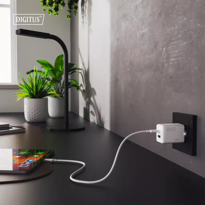Sienas lādētājs DIGITUS USB GaN 45W — 1× USB-C, 1× USB-A, Ieeja 100–240V, Balts