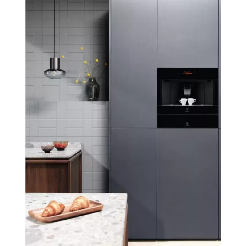 Kafijas automāts Electrolux KBC85Z 1.5L tilpums