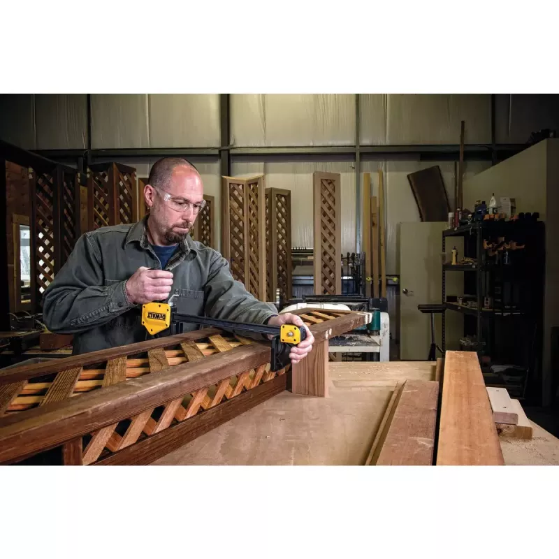 Skava DeWALT DWHT0-83186 1 gab.