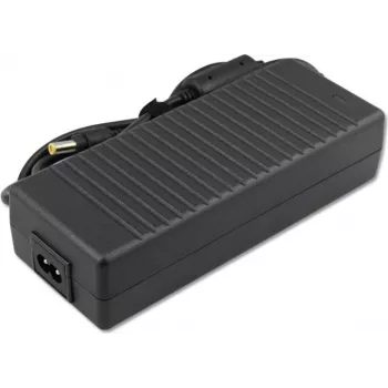 Strāvas adapteris invertors CoreParts MBXAC-AC0001 135W