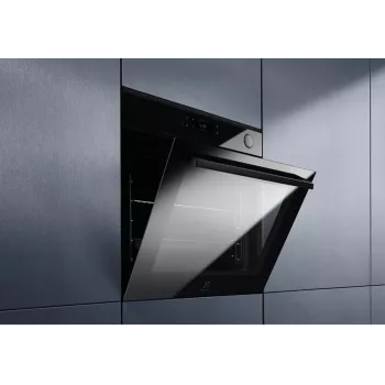 Iebūvējamā cepeškrāsns Electrolux EOC8P39H, pirolītiskā tīrīšana, matēti melna, energoklase A+