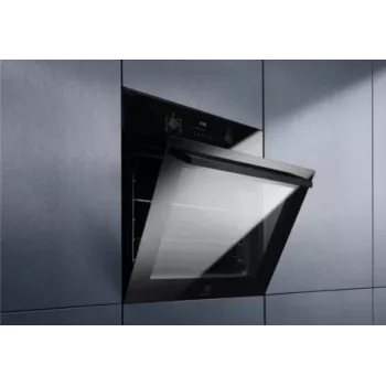 Iebūvējamā cepeškrāsns Electrolux LOD6F77WZ daudzfunkcionāla, energoklase A+