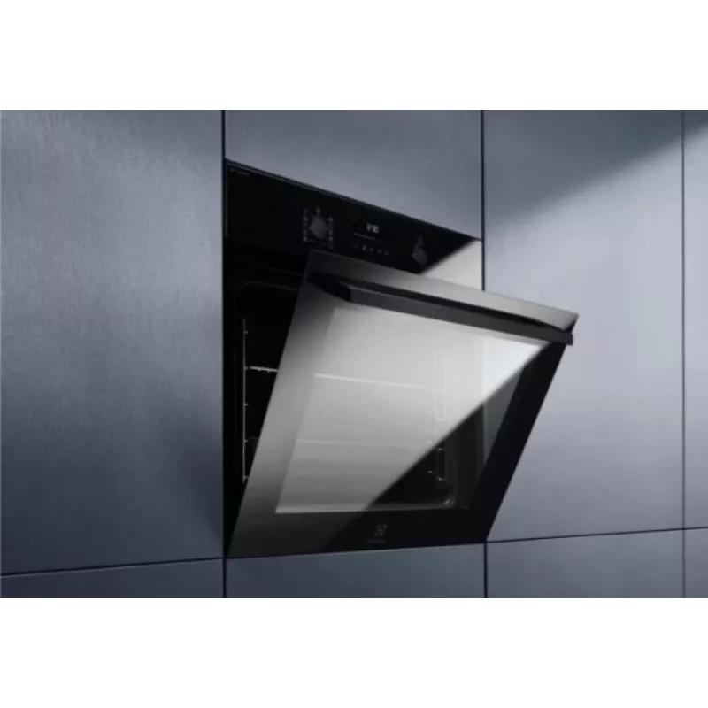 Iebūvējamā cepeškrāsns Electrolux LOD6F77WZ daudzfunkcionāla, energoklase A+