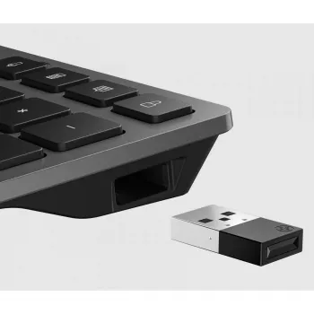 HP 720 bezvadu tastatūra vairākām ierīcēm, uzlādējama, pilna izmēra, USB/Bluetooth