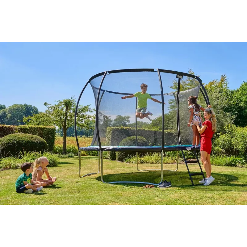 Āra batuts Salta Cosmos 427 cm — modelis 5263A, melns, apaļš ar drošības tīklu