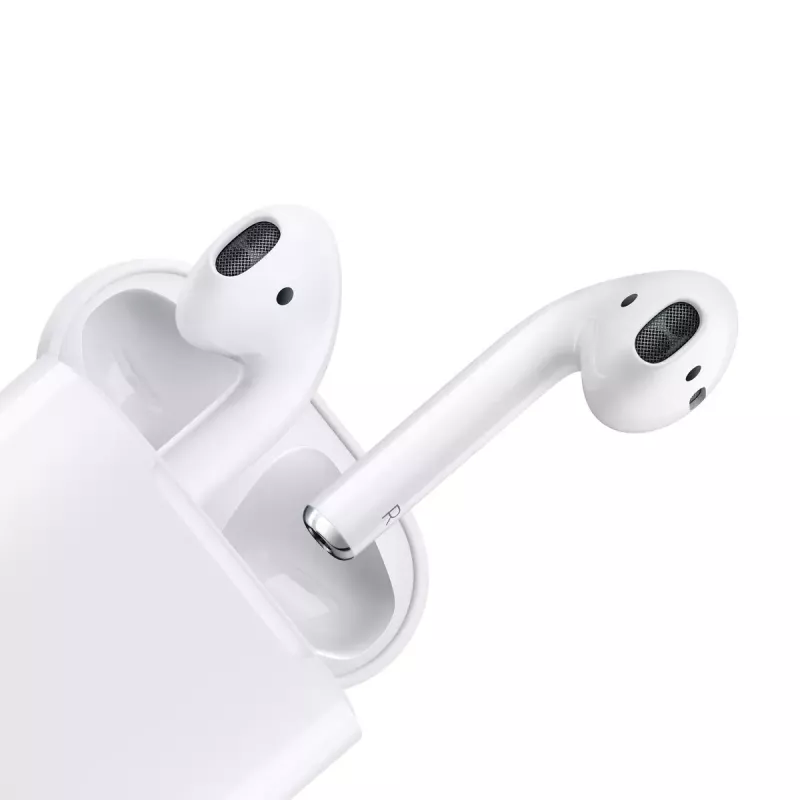 Apple AirPods (2. paaudze) — bezvadu austiņas