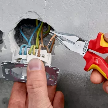 Knaibles ar šauriem galiem Knipex 08 26 145 T