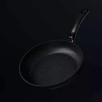 Universālā panna Fissler Adamant Classic apaļa 24 cm Melna