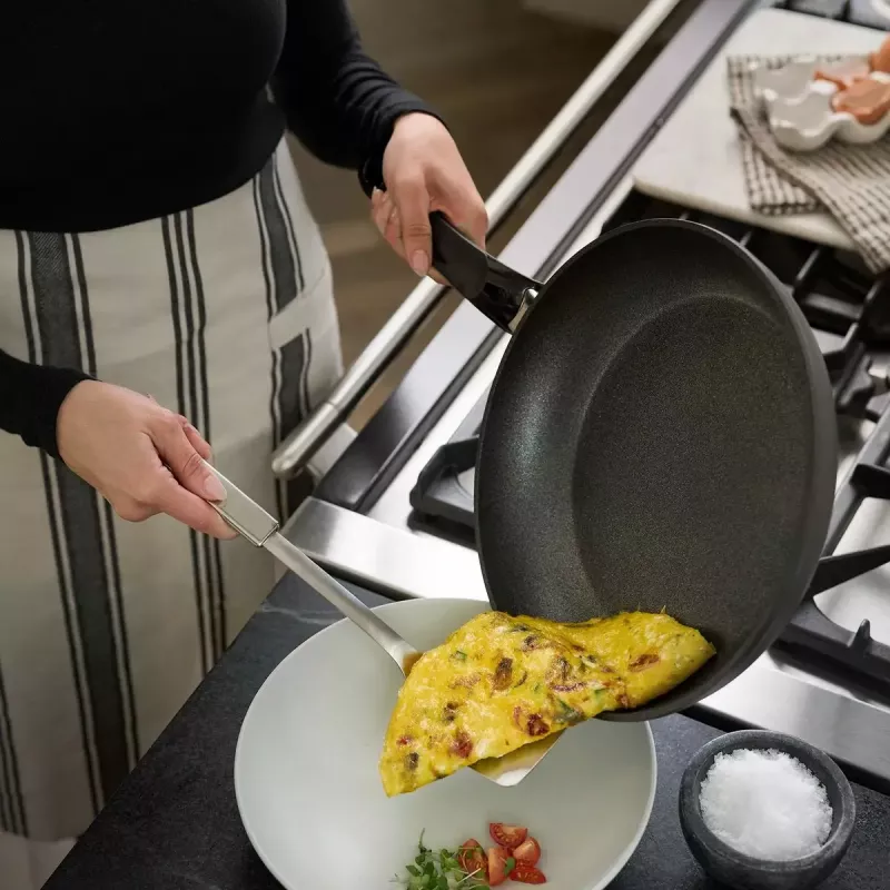 Universālā panna Fissler Adamant Classic Round 28 cm Melna