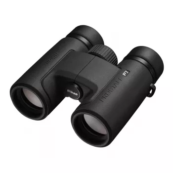 Binoklis Nikon Prostaff P7 8x30 8x palielinājums, 30 mm objektīvs, melns