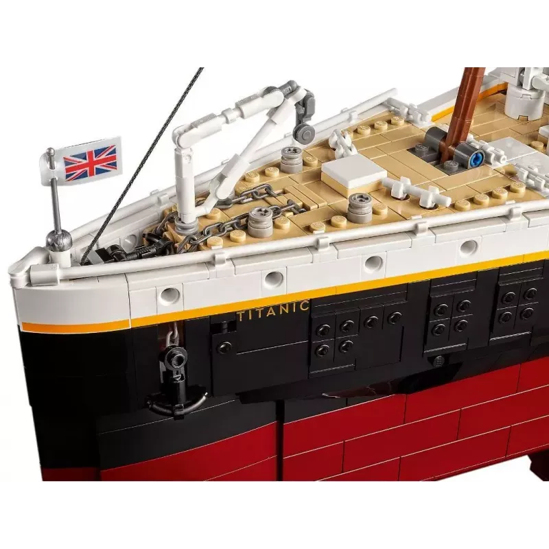 LEGO būvkomplekts ICONS 10294 Titāniks modeļa replika — 9090 gabali, 18+