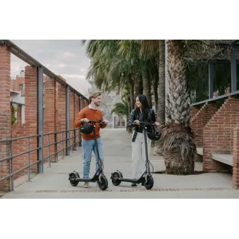 Elektriskais skrejritenis Ninebot by Segway KickScooter F2 Plus D Melns 20 km/h 400 W