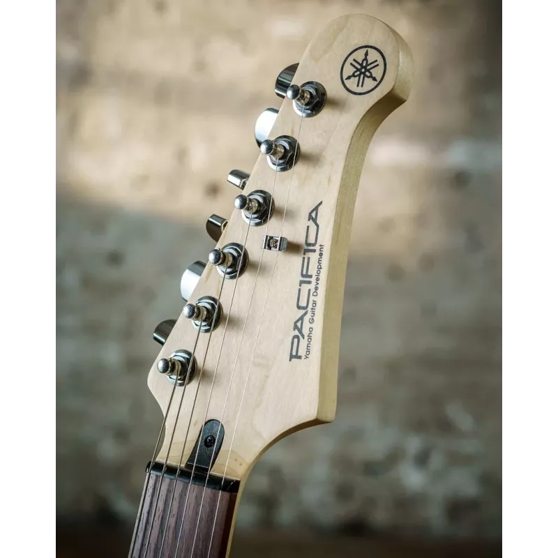 Yamaha Pacifica 112J BL MKII - elektriskā ģitāra