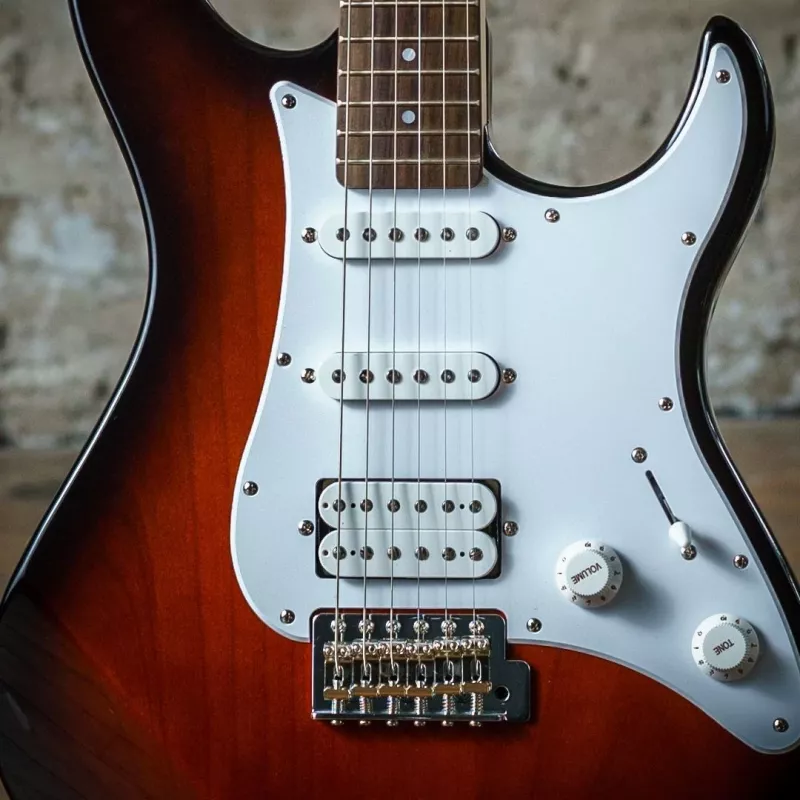 Yamaha Pacifica 112J BL MKII - elektriskā ģitāra