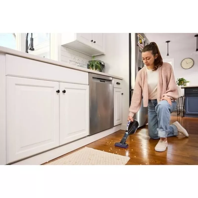Black & Decker DVD320BP rokas putekļsūcējs bezputekļu maisa