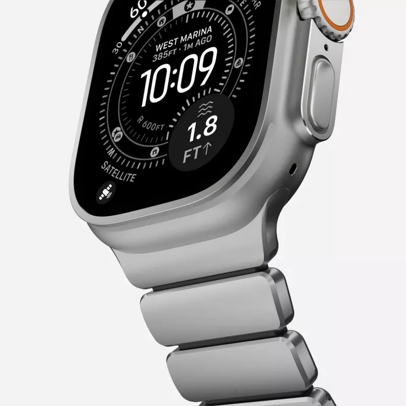 NOMAD Stratos Band - titāna aproce Apple Watch 49mm ar FKM (dabīgs titāns, melns FKM)
