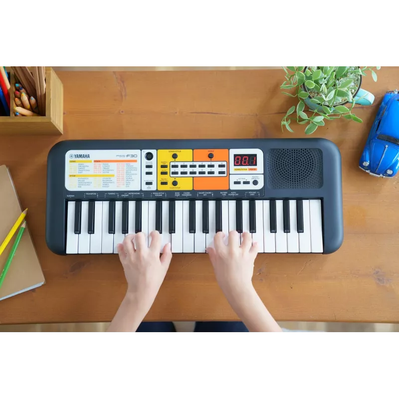 Yamaha PSS-F30 - tastatūra
