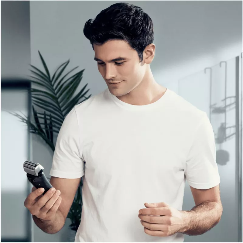 Braun Series 8 Skūšanās mašīna Kombipaketa 83M