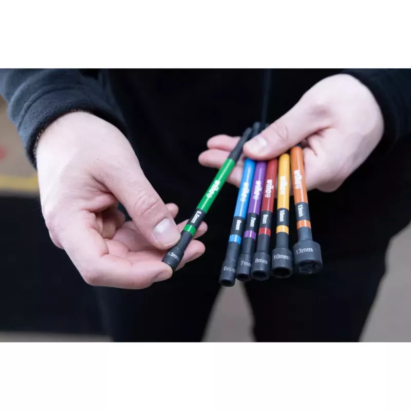 Wiha 47035 Melnais Instruments