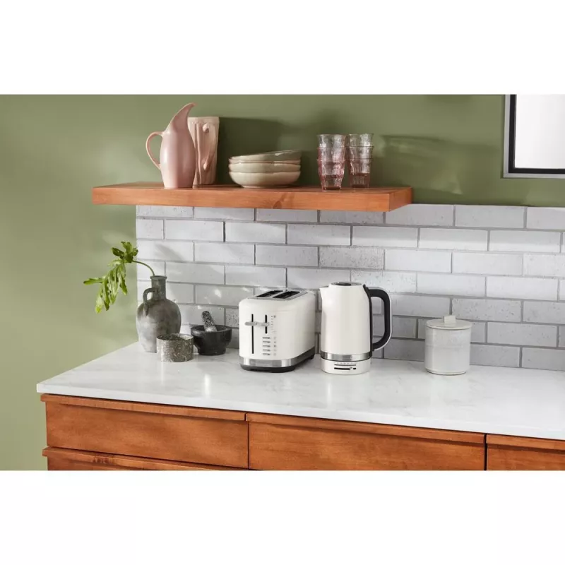 Elektriskā tējkanna KitchenAid 5KEK1701EPL 1.7 L 2400 W Melna, Nerūsējošais tērauds, Balta