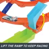 Hot Wheels Action Loop Cyclone Challenge Trases Komplekts ar 1:64 Mēroga Auto, Viegla Uzglabāšana