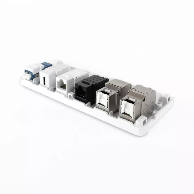 ACT FA6032 neapkrauts virsmas montāžas kārba 6 keystone ligzdām