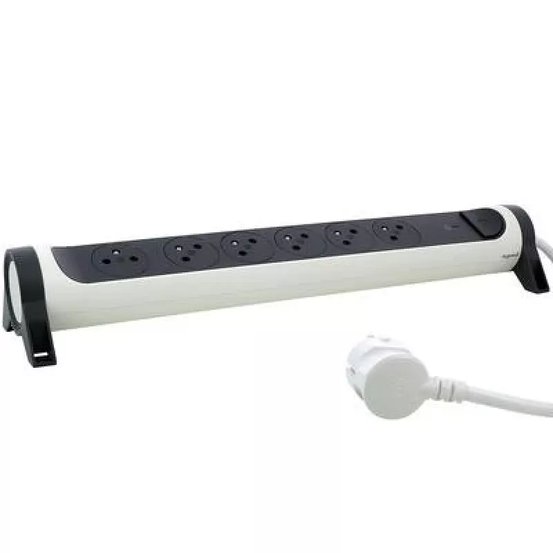 Legrand Surge Protected Extension Lead 6x Type F Sockets 1,5m White/Black