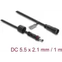 Delock DC pagarinātāja kabelis 5.5 x 2.1 mm spraudnis pret ligzdu ar skrūvju fiksāciju M12 x 1.75 mm vītne ūdensizturīgs 18 AWG, 1 m Melns
