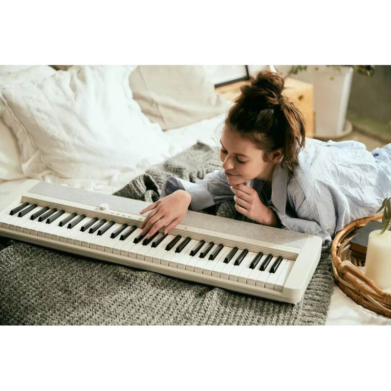 Casio CT-S1 Digitalais sintezators 61 taustiņi Balts