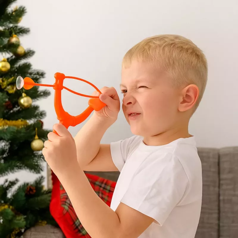 LEAN TOYS Šaušanas komplekts Slingshot Darts ar piesūcekņiem 3 gab.