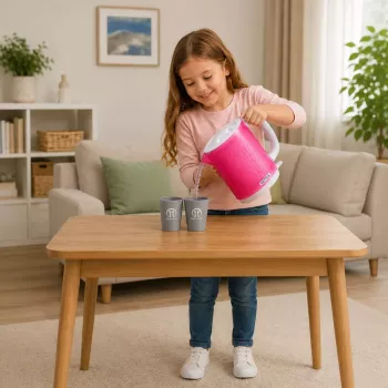LEAN TOYS Bērnu tējkanna ar krūzīšu komplektu Skaņas Gaismas Rozā
