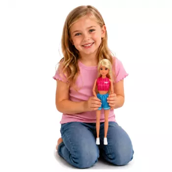 LEAN TOYS Anlily lelle sporta tērpā ar hantelēm, ūdens pudeli, somu un aksesuāriem