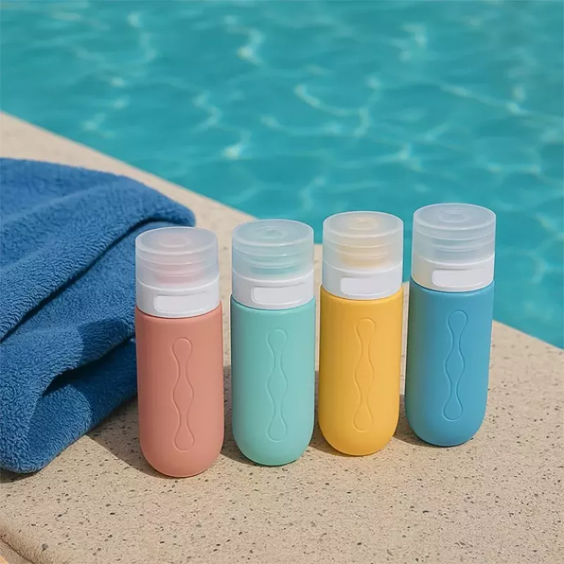Beper C302AAC010 Silikona ceļojumu pudeļu komplekts - 3 x 80 ml, pasteļtoņi, TSA atbilstošs, necaurplūstošs, bez BPA, trauku mazgājamā mašīnā drošs