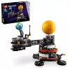 LEGO Technic Planēta Zeme un Mēness Orbītā