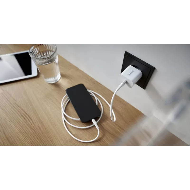 Lādētājs iekštelpām Intenso POWER ADAPTER USB-C 7802012