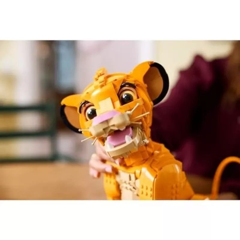 LEGO Disney Jaunais Simba — Karalis Lauva Kolekcionējama Dzīvnieka Figūras Būvēšanas Komplekts Pieaugušajiem