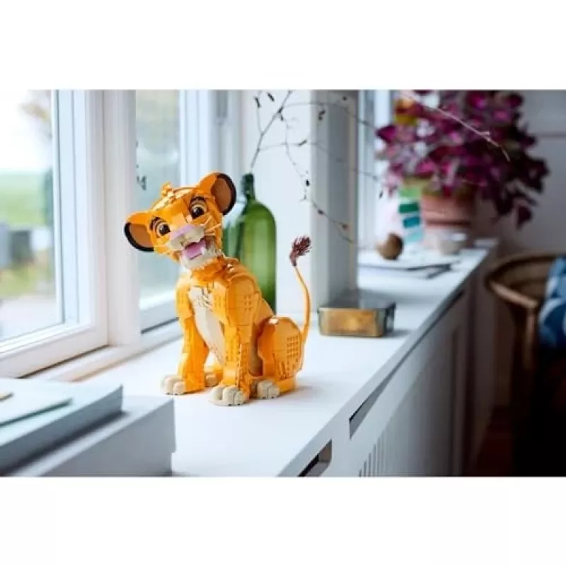 LEGO Disney Jaunais Simba — Karalis Lauva Kolekcionējama Dzīvnieka Figūras Būvēšanas Komplekts Pieaugušajiem