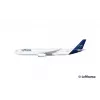 Plastmasas lidmašīnas modelis REVELL Airbus A330-300 Lufthansa mērogs 1:144