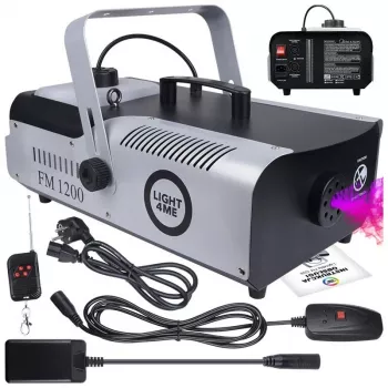 LIGHT4ME FM 1200 dūmu mašīna ar tālvadību