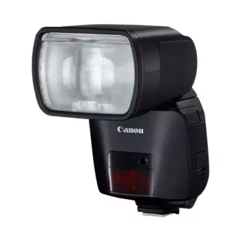 Canon EOS R50 bezspoguļa kamera ar RF-S 18-45mm objektīvu komplektu