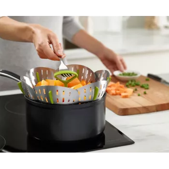 Joseph Joseph Bloom Stainless Steel Folding Steamer Basket - 16 cm