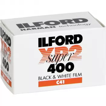 Ilford XP2 Super 135/36 Melnbaltā Filma (35mm, 36 Kadri, ISO 400)