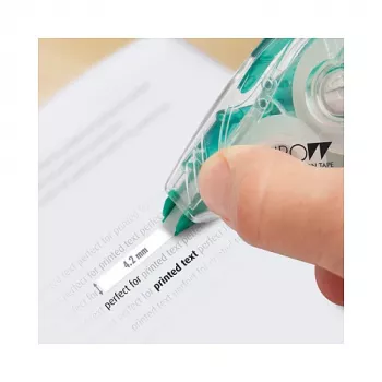 Tombow MONO YXE korekcijas rullītis - Zaļš/Caurspīdīgs - 16 m x 4,2 mm - Blistera iepakojums