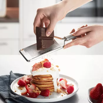 GEFU PRIMELINE Mini Fine Cheese Grater Stainless Steel/Black