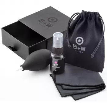 B+W Travel Cleaning Set filtriem un objektīviem
