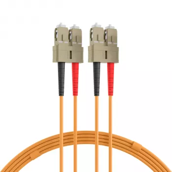 EFB Elektronik ECOFIBER optiskais tīkla savienojuma kabelis ar SC daudzmodu (M) savienotājiem