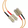 EFB Elektronik ECOFIBER optiskais tīkla savienojuma kabelis ar SC daudzmodu (M) savienotājiem