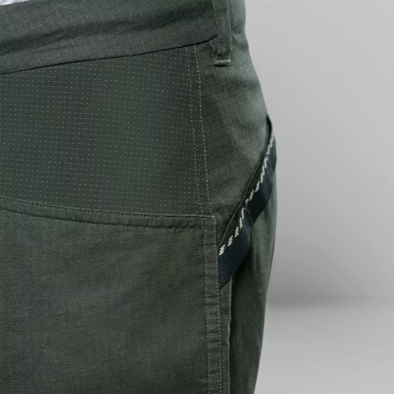 Salewa Agner Hemp Ripstop Shorts - Dark Olive - Size M
