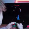 FIZZ CREATIONS Retro Arcade Galaga Plug & Play Wireless Console ar 2 Kontrolieriem