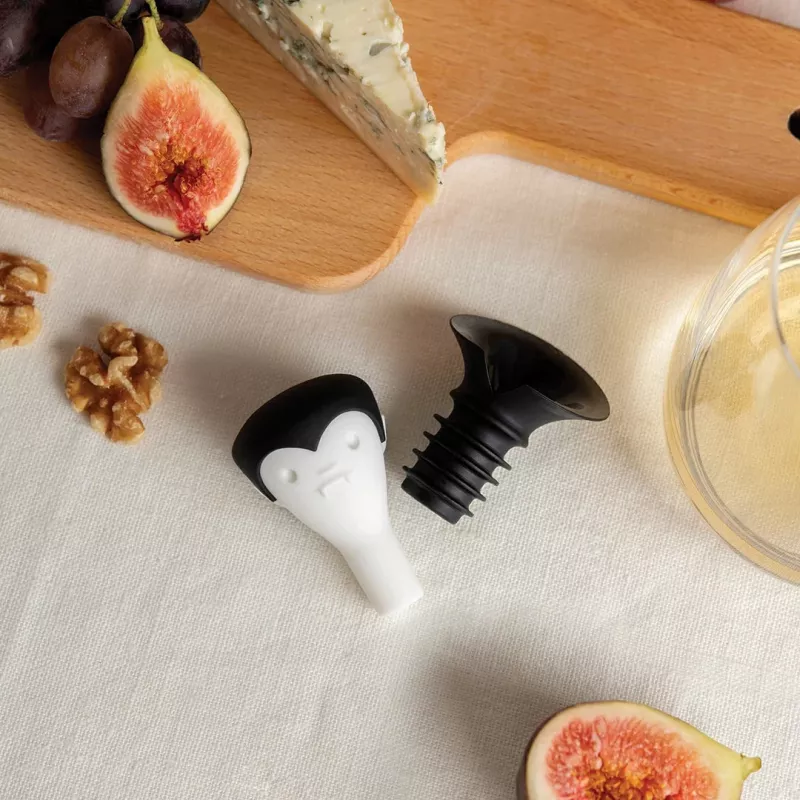 OTOTO Count Corkula Bottle Stopper and Pourer